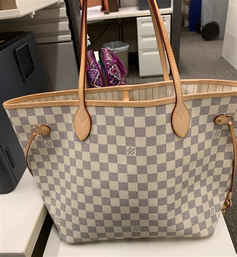 louis vuitton canvas neverfull pochette real vs fake|Louis Vuitton Pochette genuine.